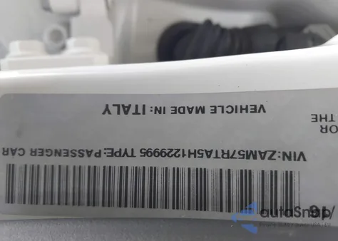 2017 Maserati Ghibli S Q4 z USA, uszkodzony, nr VIN ZAM57RTA5H1229995